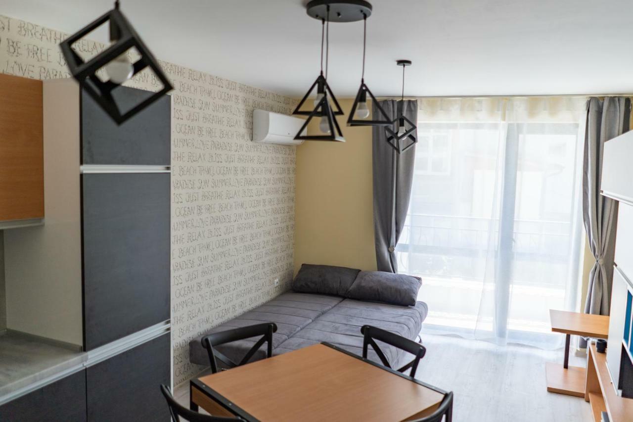 La Familia Apartments Varna Ngoại thất bức ảnh