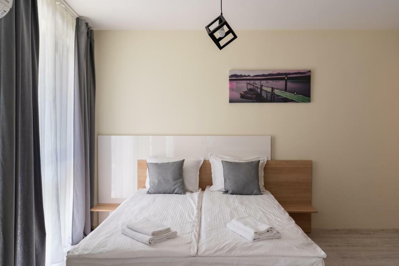 La Familia Apartments Varna Ngoại thất bức ảnh
