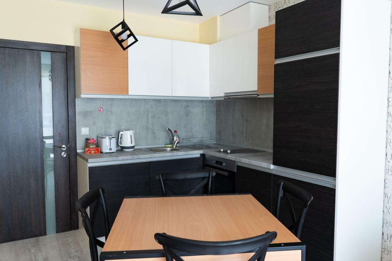 La Familia Apartments Varna Ngoại thất bức ảnh