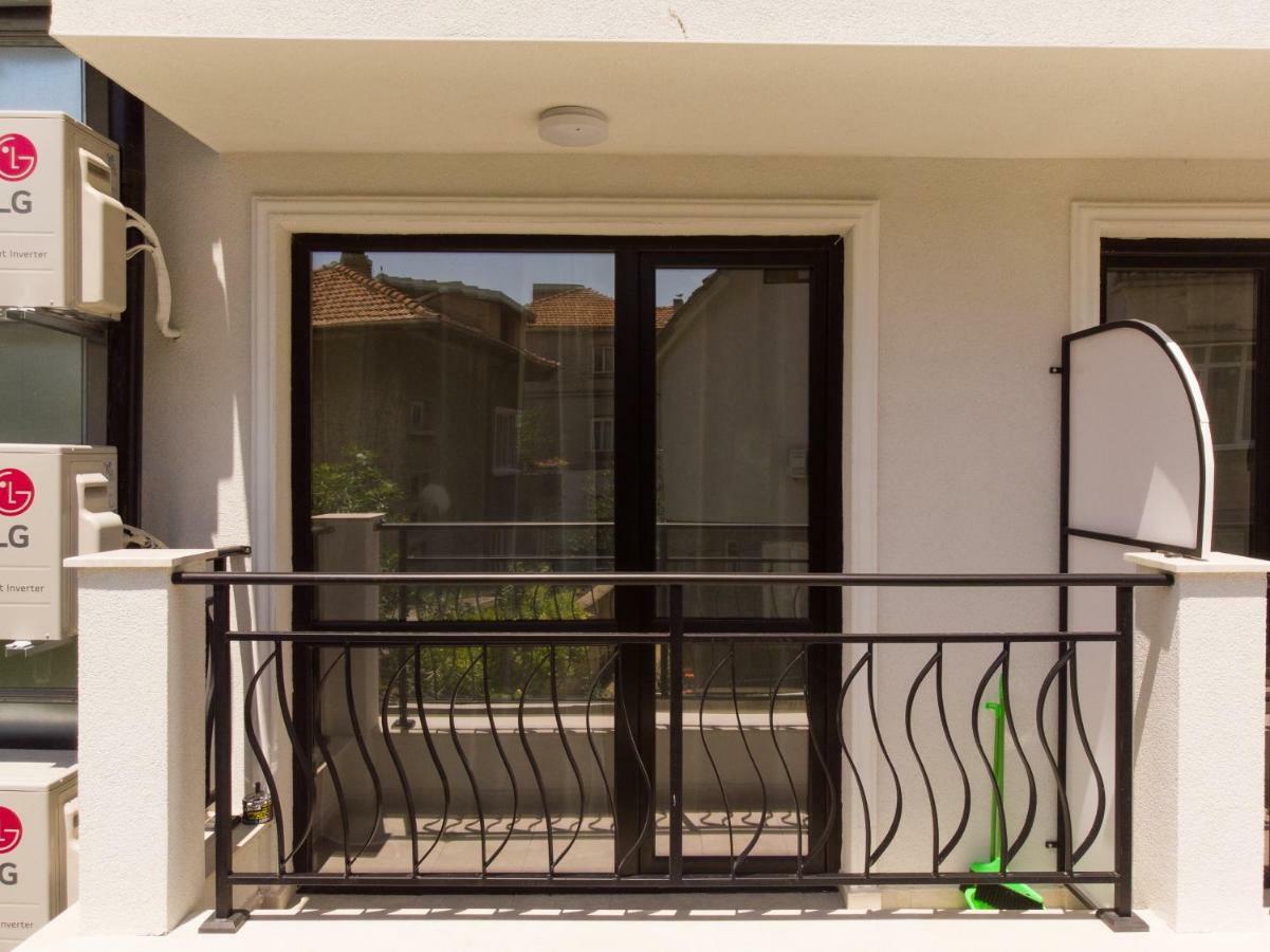 La Familia Apartments Varna Ngoại thất bức ảnh