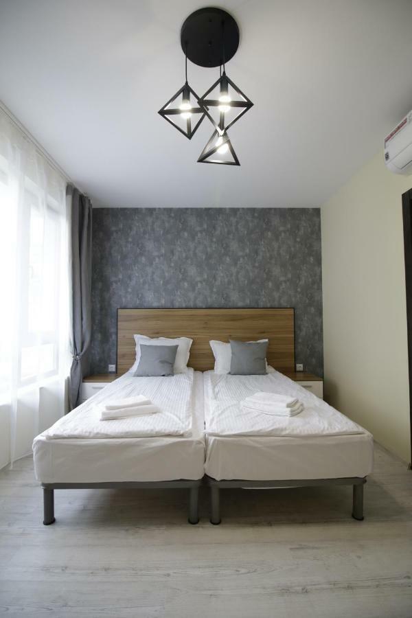 La Familia Apartments Varna Ngoại thất bức ảnh